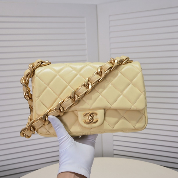 シャネルバッグ細部ディテール